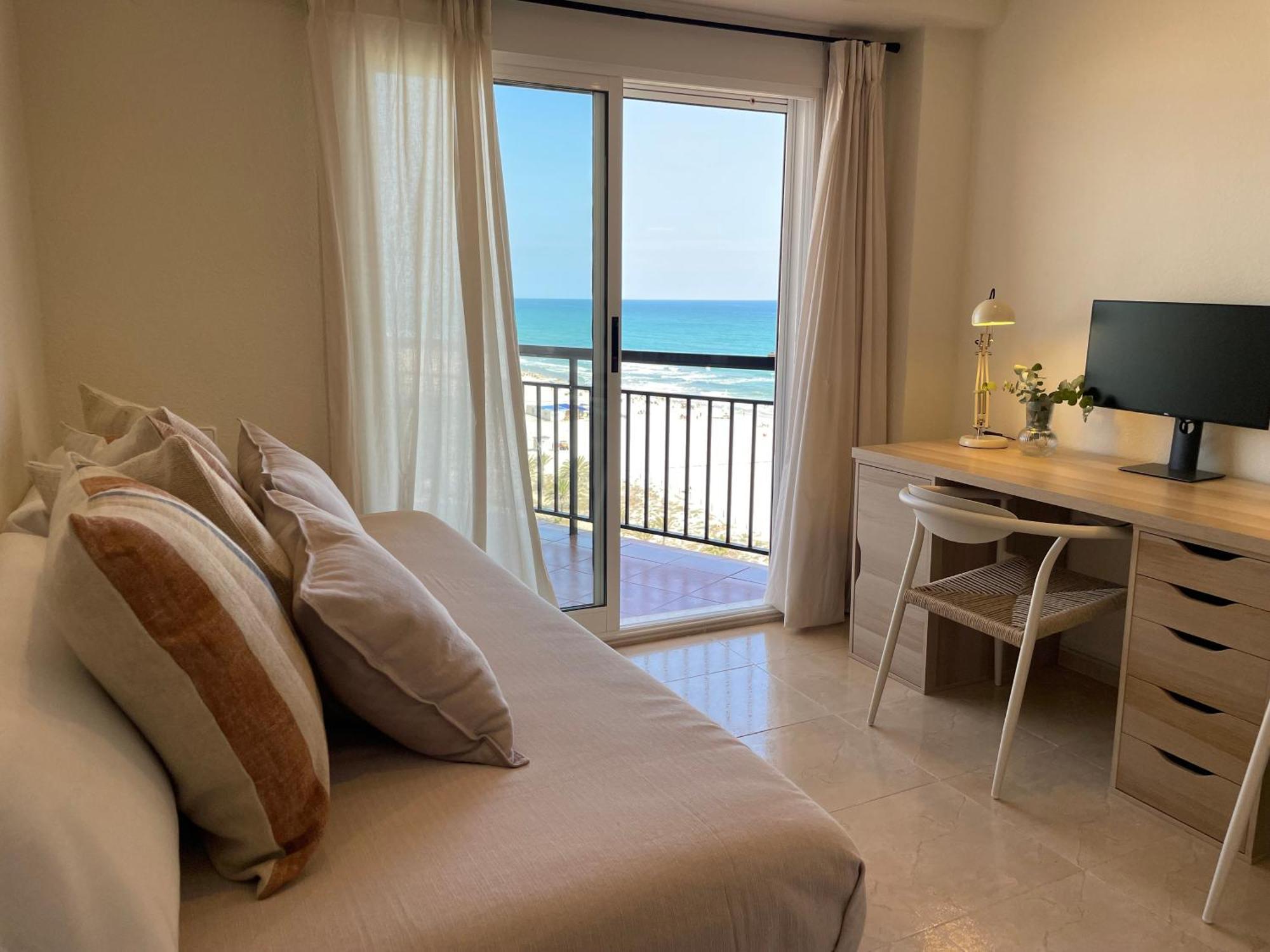 Gandia Boutique Stays - Presidente - Apartamento Premium En Primera Linea De Playa Exterior photo